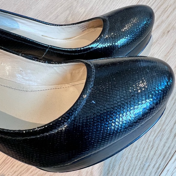 Calvin Klein Kendall Pumps Black texture size 8 - Picture 3 of 3